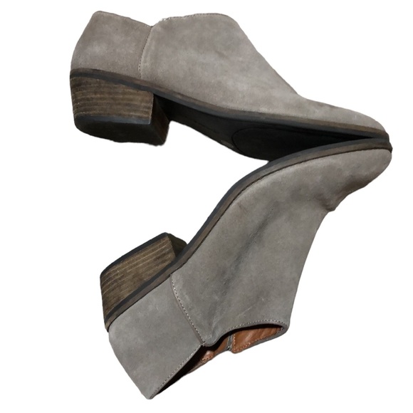 LUCKY BRAND | Women’s Taupe Faithly Suede Almond Toe Ankle Boot Booties size 8 - Picture 11 of 12